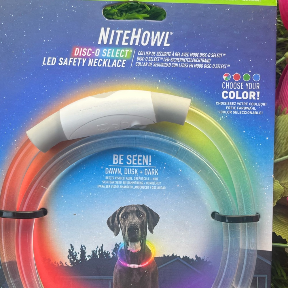 RECHARGEABLE LED DOG SAFETY COLLAR LIGHT NIB PET ANIMAL WALKING